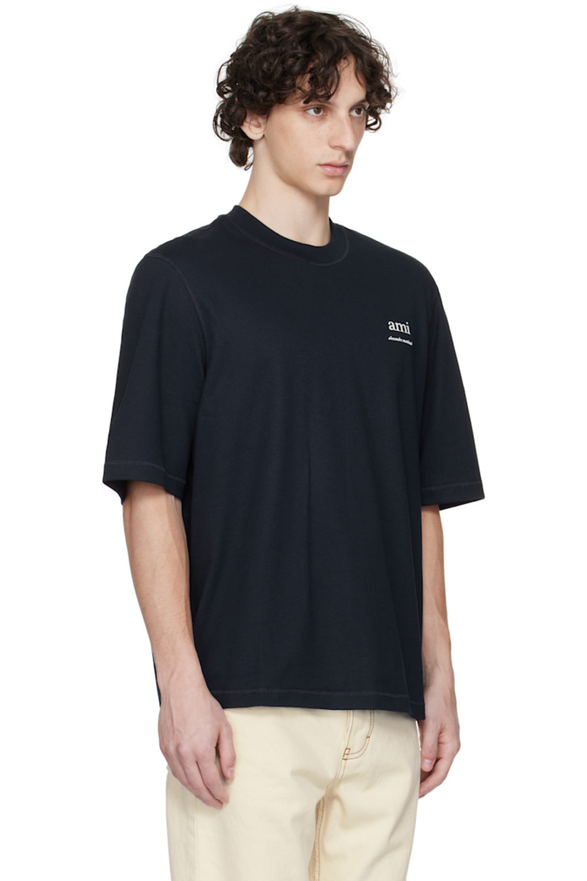 Organic cotton jersey T-shirt.

· Rib-knit crewneck
· Logo bonded at chest
· Logo embroidered at back collar

Supplier color: Navy blue