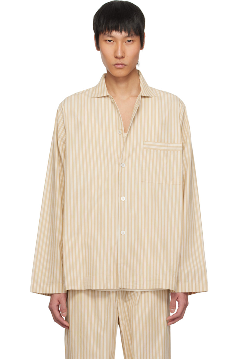 Stonewashed lightweight organic cotton poplin pyjama shirt. Stripes throughout. 

· Oeko-Tex® Standard 100-certified
· Open spread collar
· Button closure
· Patch pocket at chest
· Logo flag at side seam
· Mother-of-pearl hardware

Supplier color: Corinth stripes
