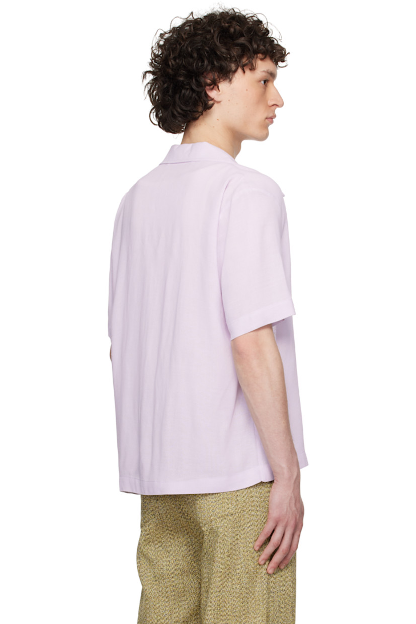 Lightweight viscose twill shirt. 

· Open spread collar
· Button closure
· Mother-of-pearl hardware

Supplier color: Arizona lilac