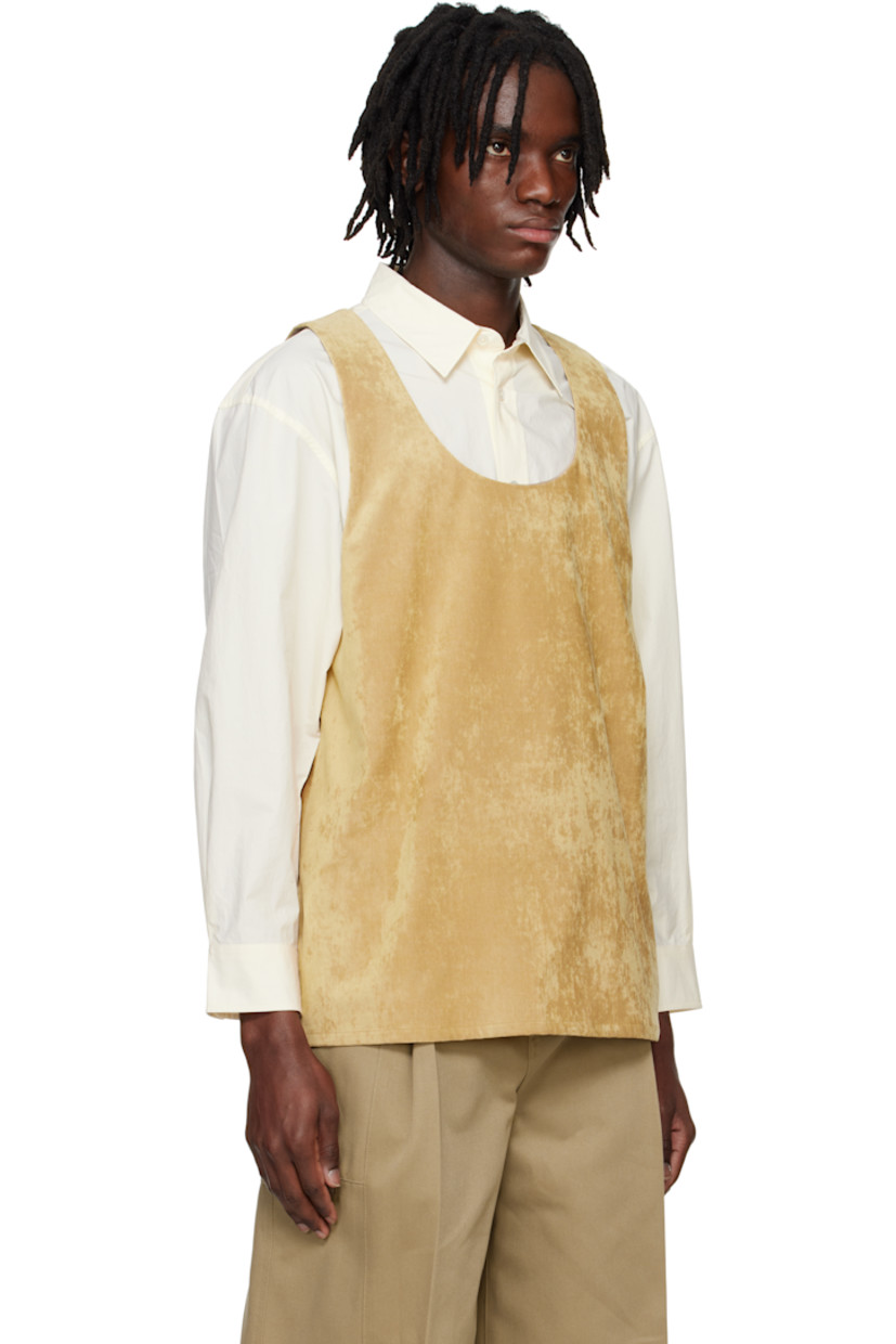 Stretch rayon-blend crushed velvet tank top.

· Scoop neck
· Hardware at back collar
· Partial stretch satin lining

Supplier color: Sand beige