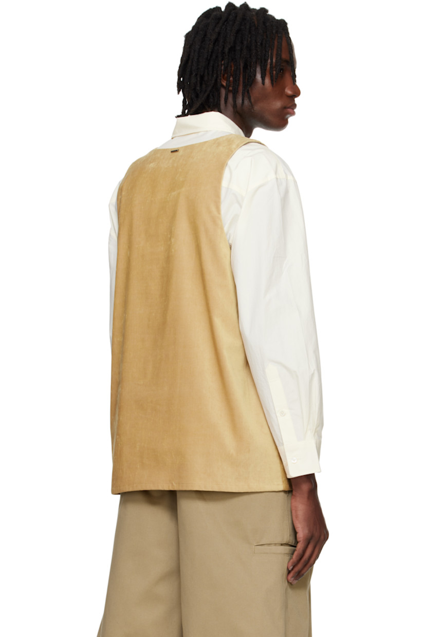 Stretch rayon-blend crushed velvet tank top.

· Scoop neck
· Hardware at back collar
· Partial stretch satin lining

Supplier color: Sand beige