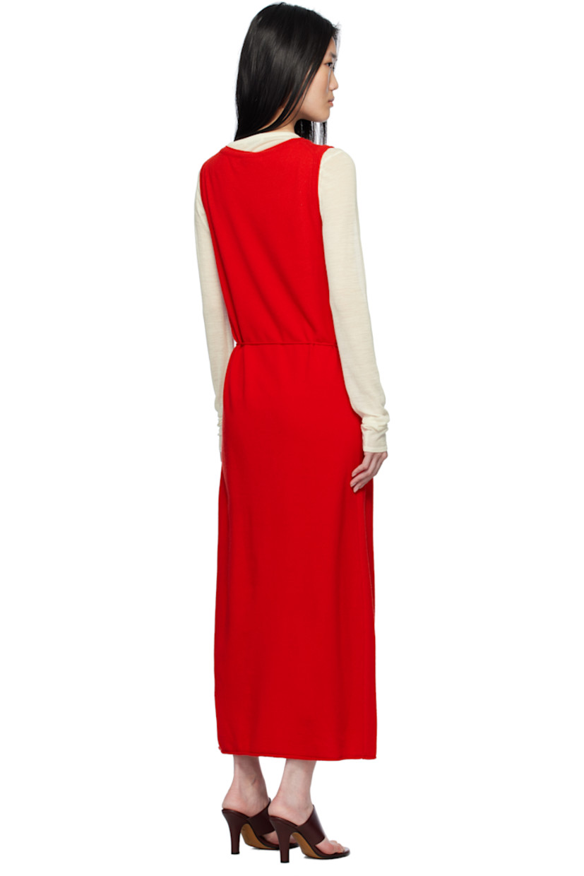 Knit wool-blend maxi dress.

· Rolled edge at scoop neck, hem, and armscyes
· Button closure 
· Detachable self-tie belt at waist 

Supplier color: Red