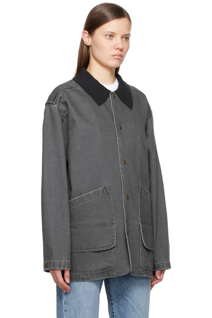 Cotton twill jacket. 

· Rib-knit spread collar
· Press-stud closure
· Flap and patch pockets
· Dropped shoulders
· Adjustable press-stud barrel cuffs
· Logo hardware at back collar
· Unlined

Supplier color: Navy