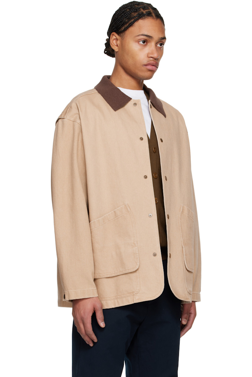 Cotton twill jacket.

· Rib-knit spread collar
· Press-stud closure
· Flap and patch pockets 
· Adjustable press-stud barrel cuffs
· Logo hardware at back collar
· Unlined 

Supplier color: Beige
