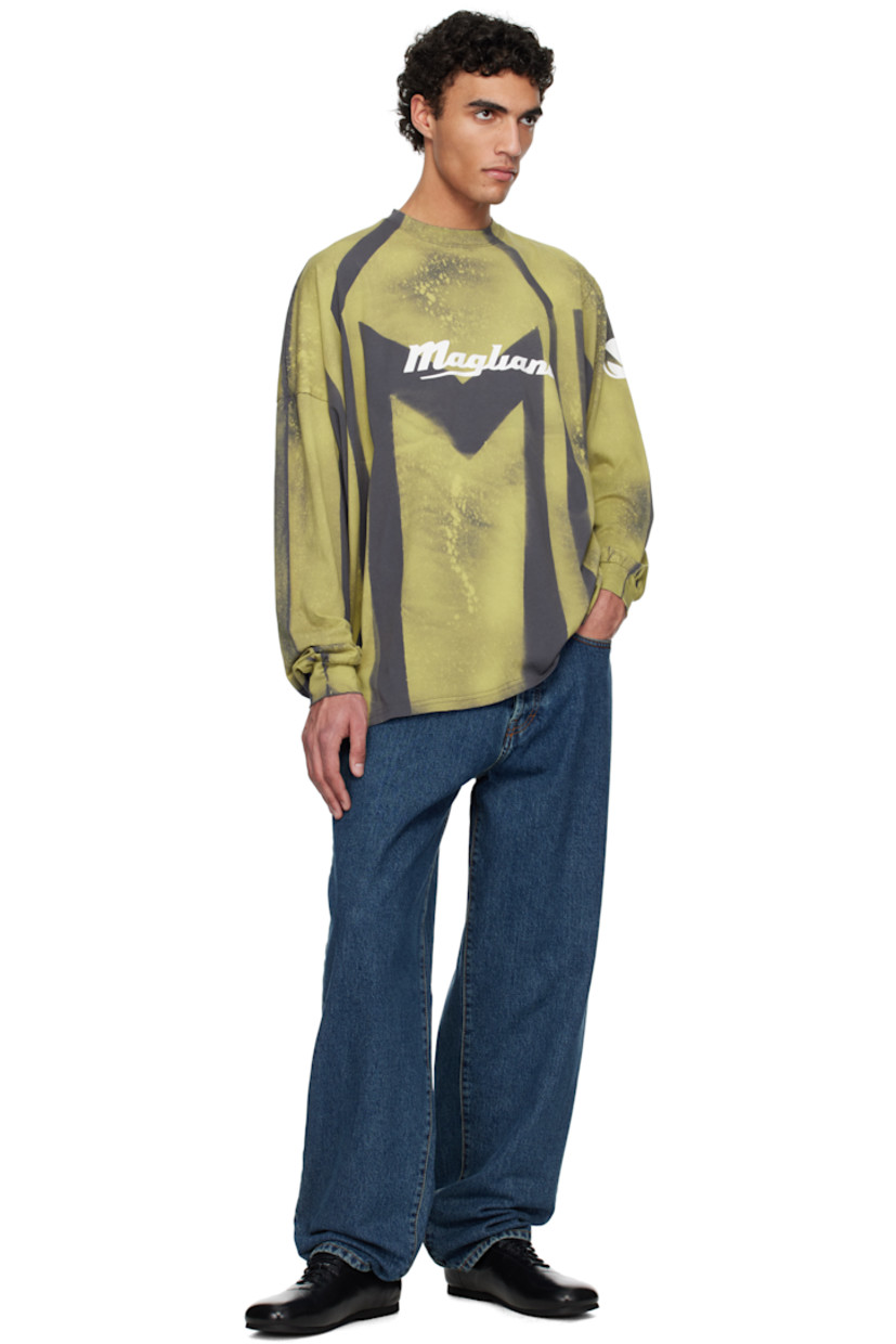 Tapered non-stretch denim jeans. Fading throughout.

· Belt loops
· Five-pocket styling
· Button fly
· Jacron logo patch at back waist
· Inset text patch at back
· Logo-engraved bronze-tone hardware
· Contrast stitching in tan

Supplier color: Officiana