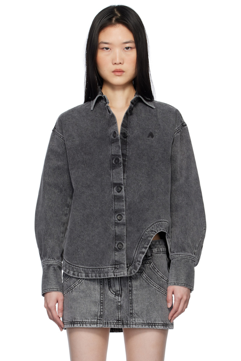 Non-stretch denim shirt. Fading throughout.

· Spread collar
· Button closure
· Logo embroidered at chest
· Asymmetric shirttail hem
· Dropped shoulders
· Pleated single-button barrel cuffs

Supplier color: Black