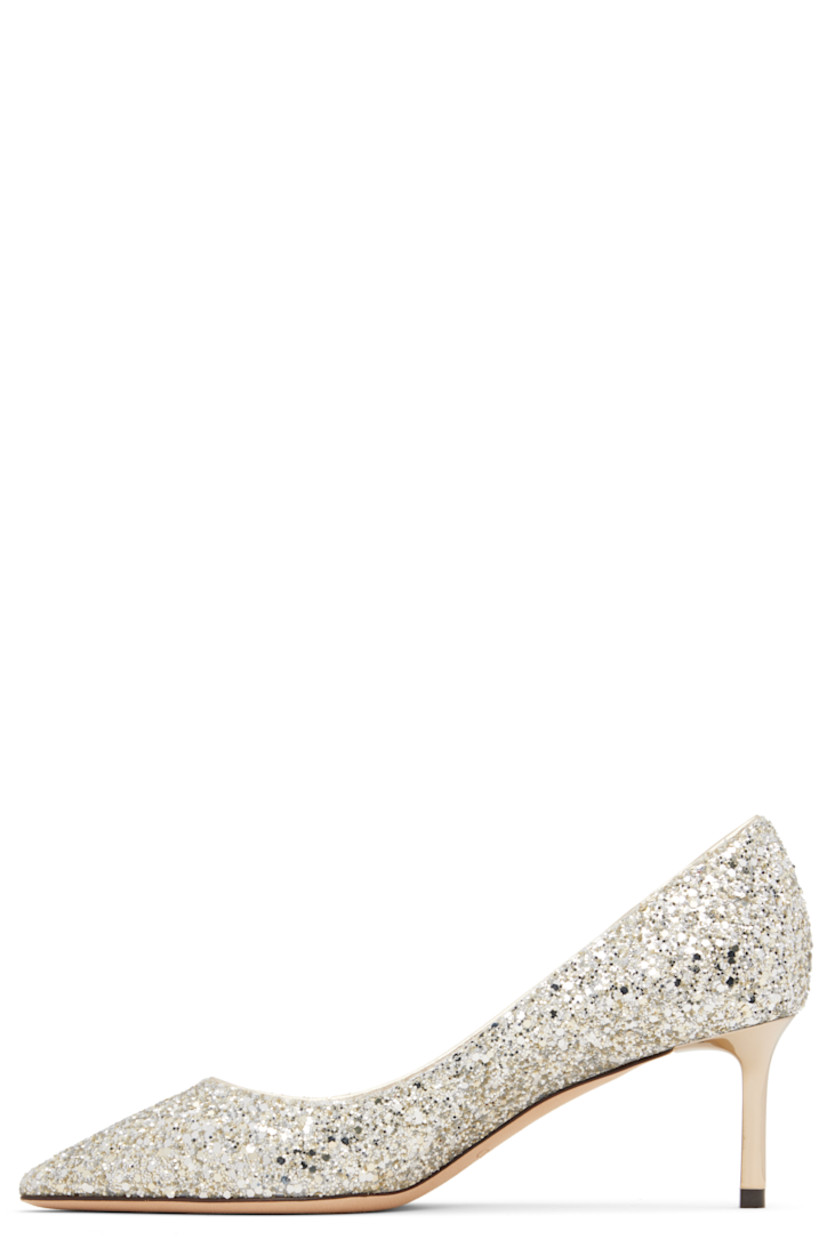 Glittered heels in silver tone.

· Pointed toe
· Grained leather lining
· Lacquered heel with rubber injection
· Nubuck sole
· Heel: H2.25"

Supplier color: Champagne