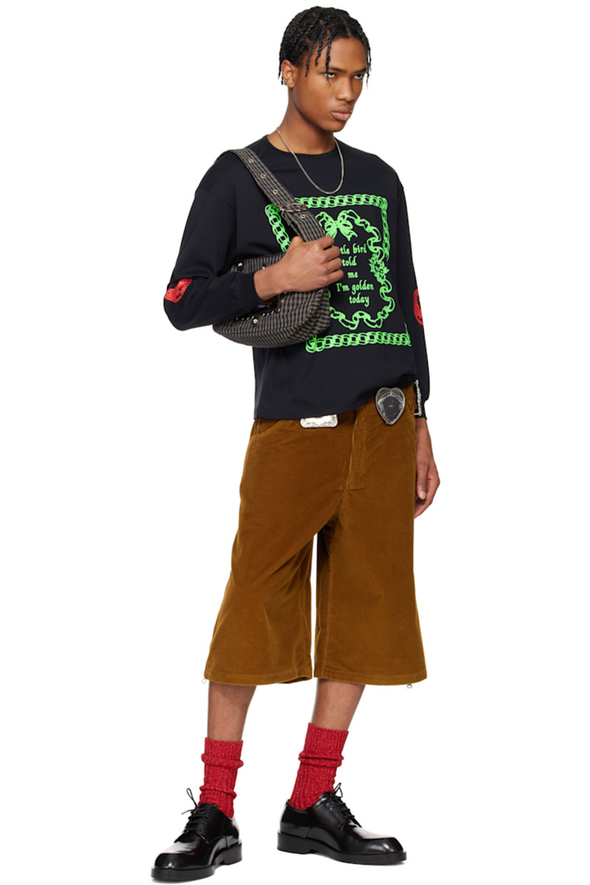 BCI cotton corduroy shorts. 

· Detachable graphic hardware at waistband
· Five-pocket styling
· Zip-fly
· Zip vent at cuffs
· Silver-tone hardware

Supplier color: Brown