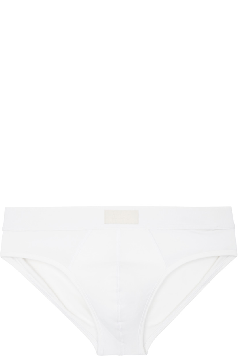 Pack of three stretch cotton- and modal-blend jersey briefs.

· Breathable
· Logo patch at elasticized waistband
· Partially lined

Supplier color: Chalk