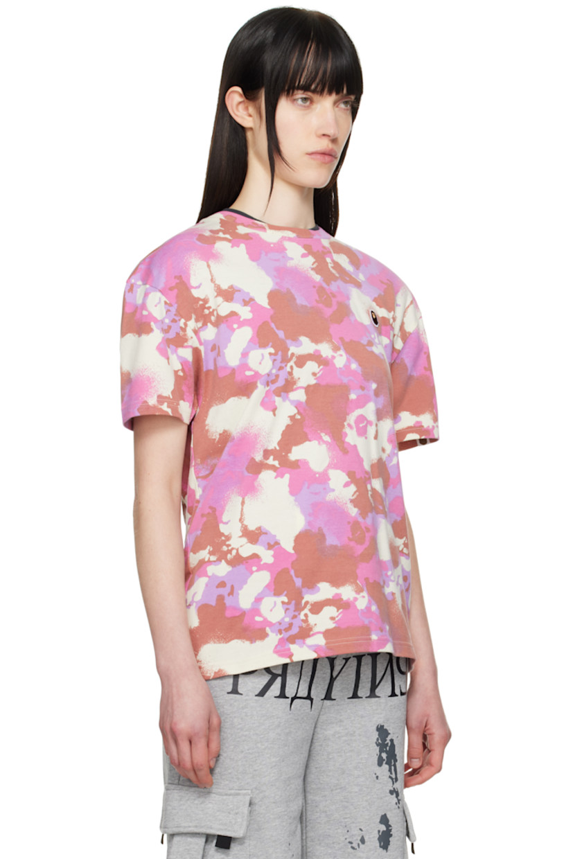 Cotton jersey T-shirt. Logo camouflage pattern printed throughout.

· Rib-knit crewneck 
· Embroidered logo patch at chest
· Dropped shoulders
· Logo flag at cuff

Supplier color: Pink