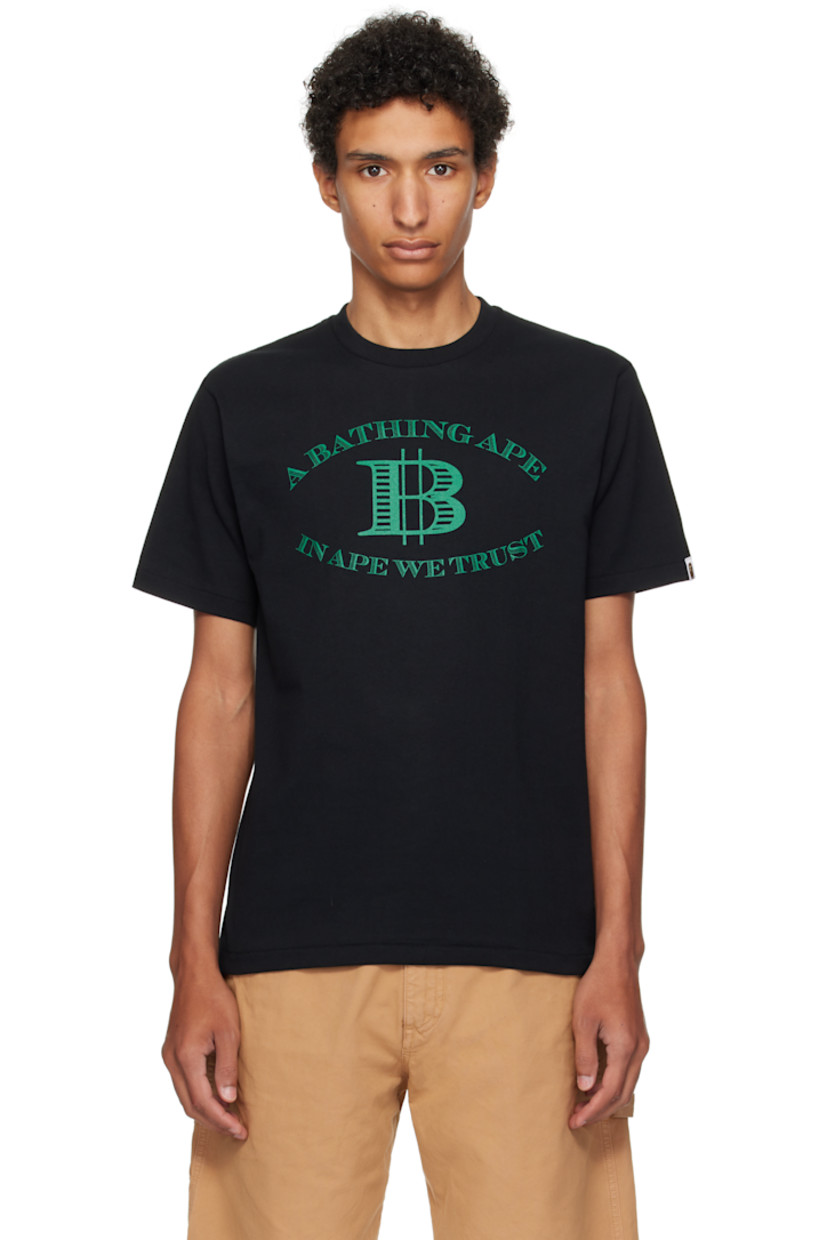 Cotton jersey T-shirt. 

· Rib-knit crewneck
· Logo and text printed at front
· Logo flag at cuff

Supplier color: Black
