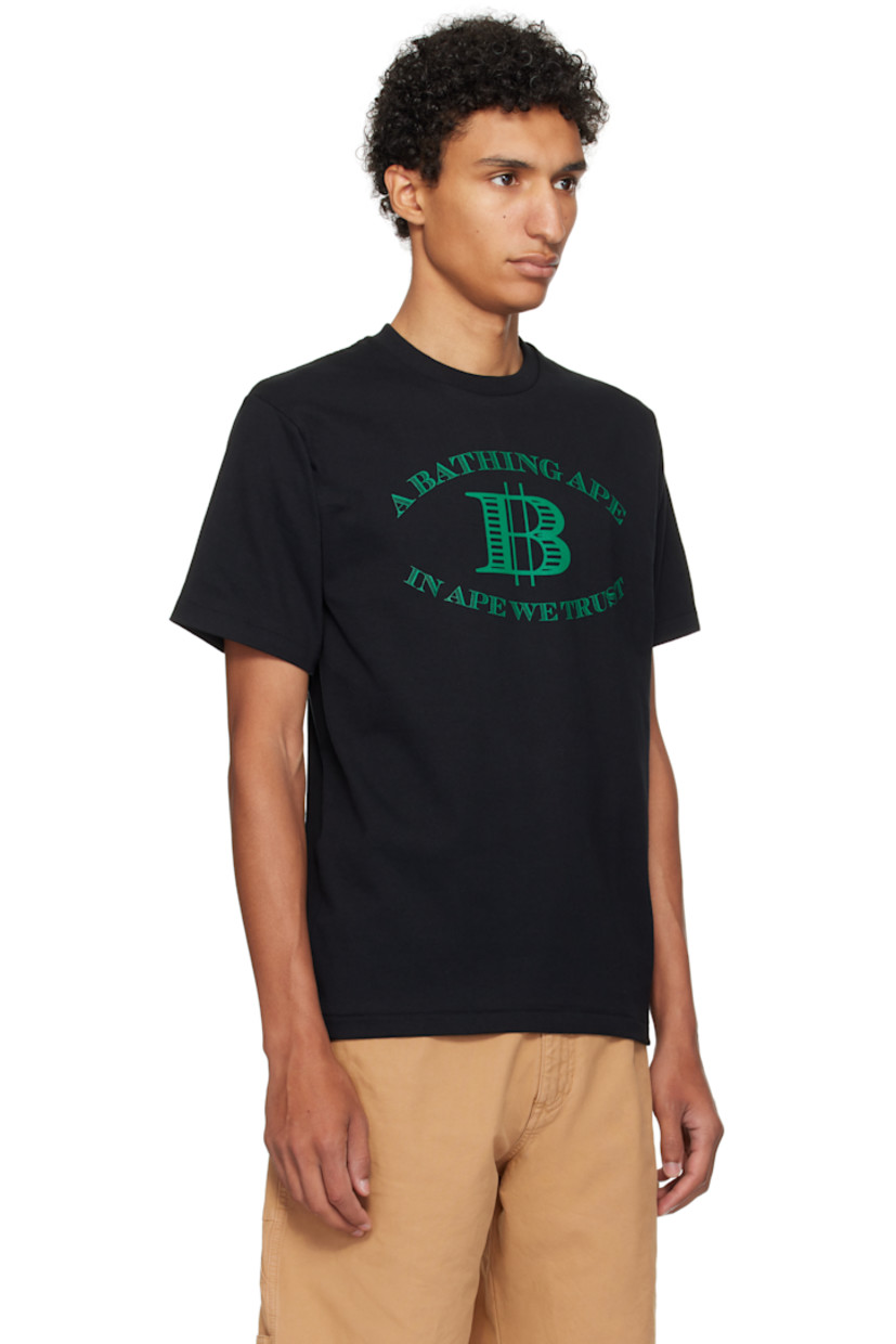 Cotton jersey T-shirt. 

· Rib-knit crewneck
· Logo and text printed at front
· Logo flag at cuff

Supplier color: Black