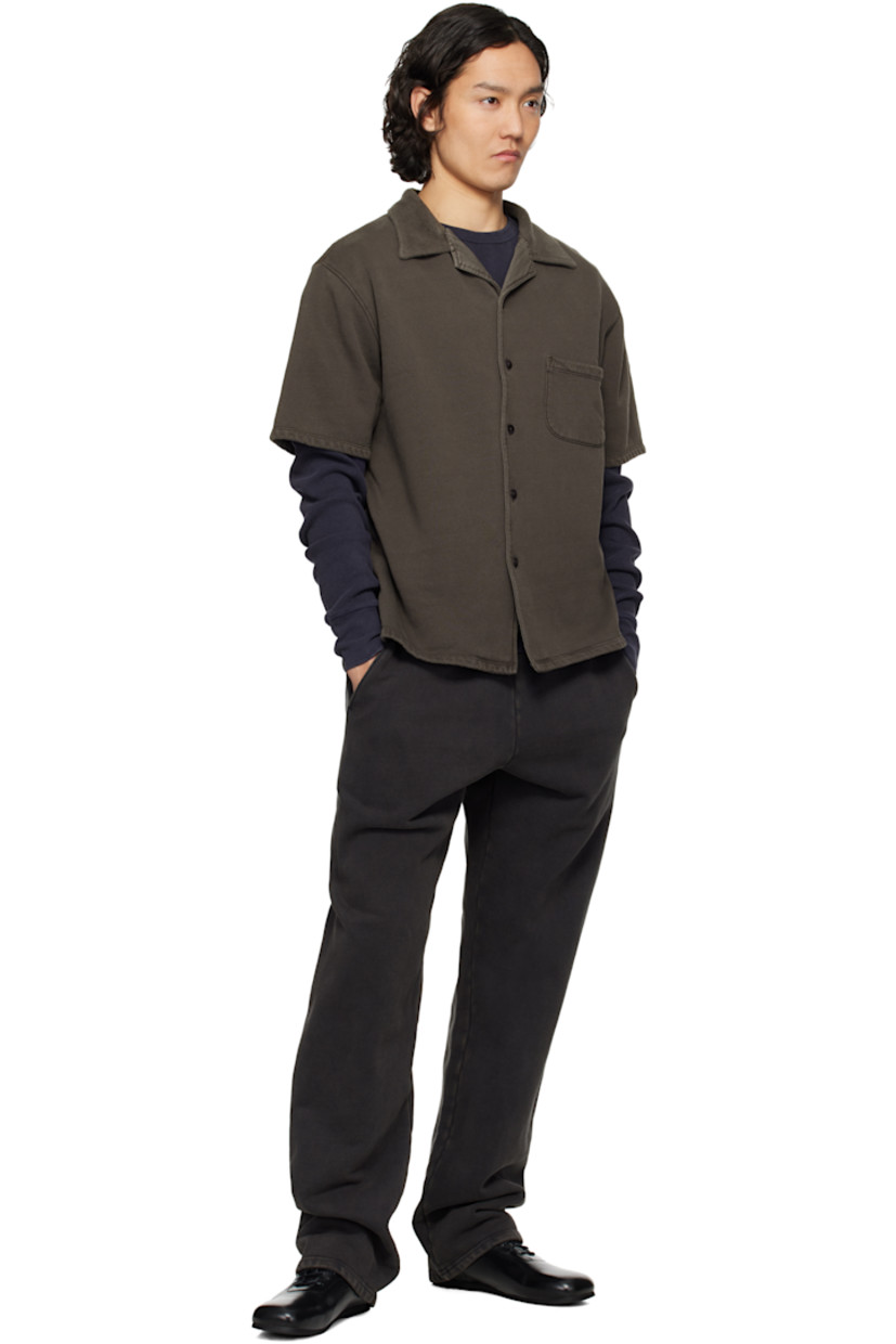 Heavyweight cotton fleece shirt. 

· Open spread collar
· Button closure
· Patch pocket at chest
· Corozo hardware

Supplier color: Vintage black