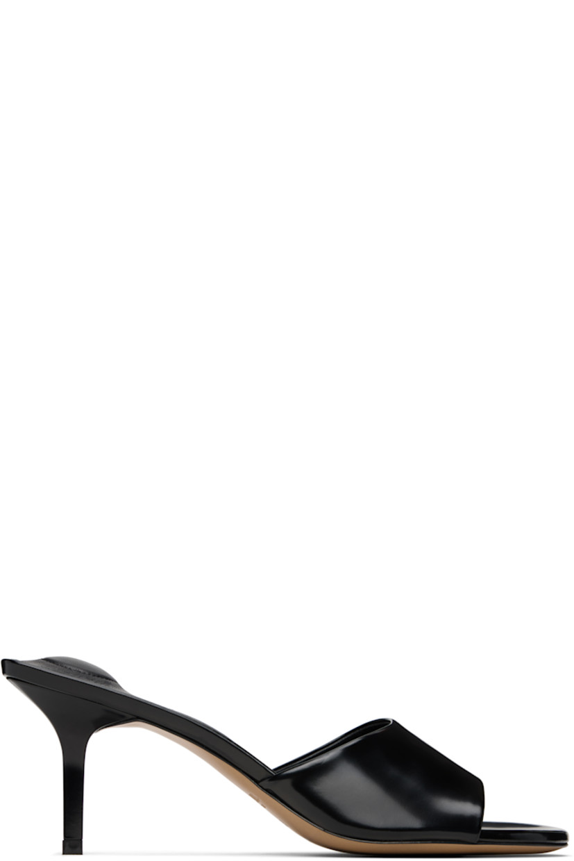 Polished spazzolato calfskin mules.

· Open toe
· Mismatched padding at footbed
· Logo-embossed lambskin footbed
· Lacquered stiletto heel
· Leather sole
· Heel: H2.5"

Part of the La Croisière collection.

Supplier color: Black