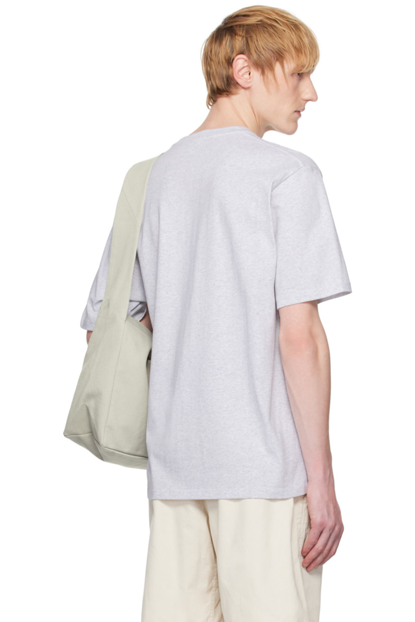 Cotton jersey T-shirt.

· Rib-knit crewneck
· Logo printed at chest
· Dropped shoulders

Supplier color: Grey heather