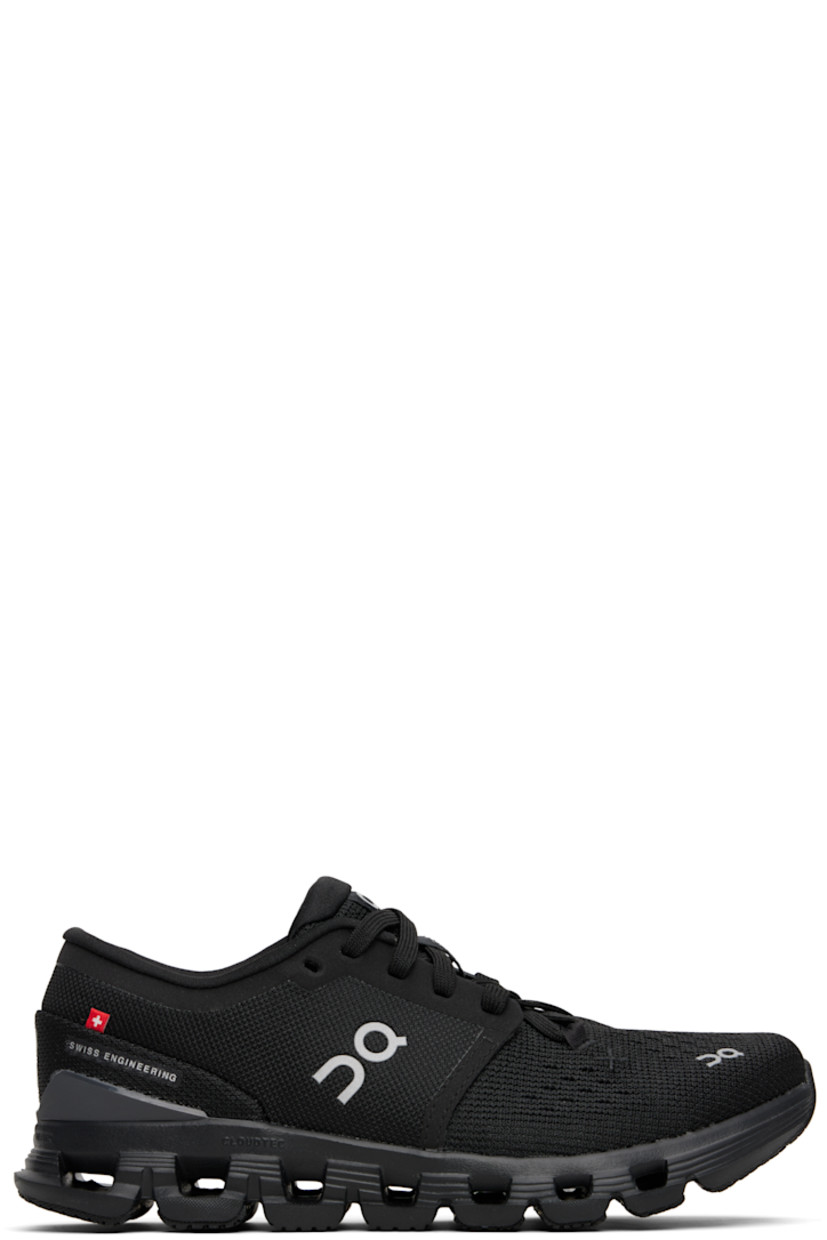 Low-top mesh sneakers in black.

· Reflective logos bonded throughout
· Lace-up closure
· Padded tongue and collar
· Jersey lining
· CloudTec® Helion™ foam rubber midsole
· Speedboard® at treaded rubber sole

Supplier color: Black/Eclipse