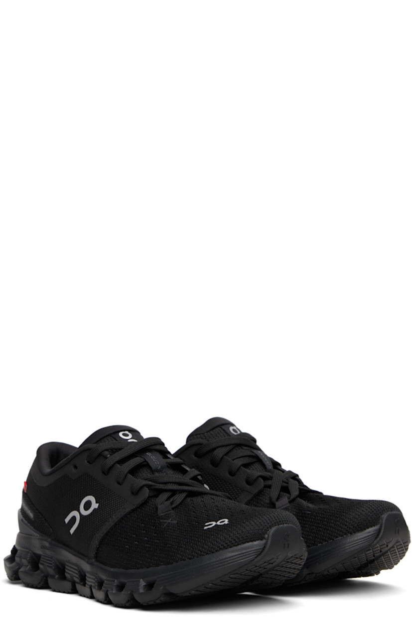 Low-top mesh sneakers in black.

· Reflective logos bonded throughout
· Lace-up closure
· Padded tongue and collar
· Jersey lining
· CloudTec® Helion™ foam rubber midsole
· Speedboard® at treaded rubber sole

Supplier color: Black/Eclipse