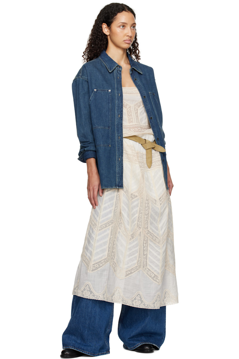 Non-stretch denim jacket.

· Spread collar
· Button closure
· Patch pockets
· Shirttail hem
· Two-button barrel cuffs
· Silver-tone hardware

Supplier color: Faded Blue
