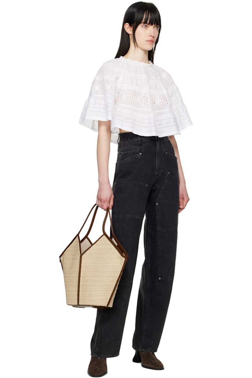 Cotton poplin blouse. Lace trim, gathering, and embroidered detailing throughout.

· Button fastening at crewneck
· Raglan sleeves

Supplier color: White