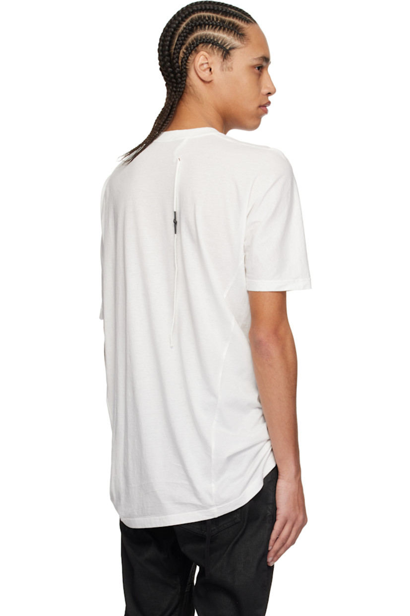Garment-dyed cotton jersey T-shirt.

· Rib-knit crewneck
· Eyelet and extended trim at back

Supplier color: Off white