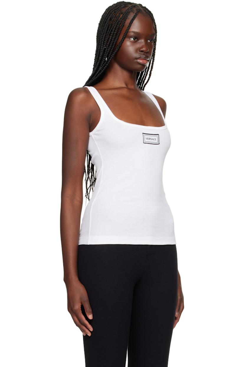 Stretch organic cotton ribbed jersey tank top.

· Scoop neck
· Jacquard logo patch at chest

Supplier color: White