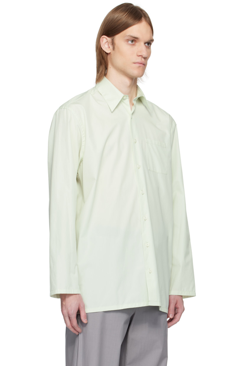 Cotton poplin shirt.

· Spread collar
· Button closure
· Patch pocket at chest

Supplier color: Linden