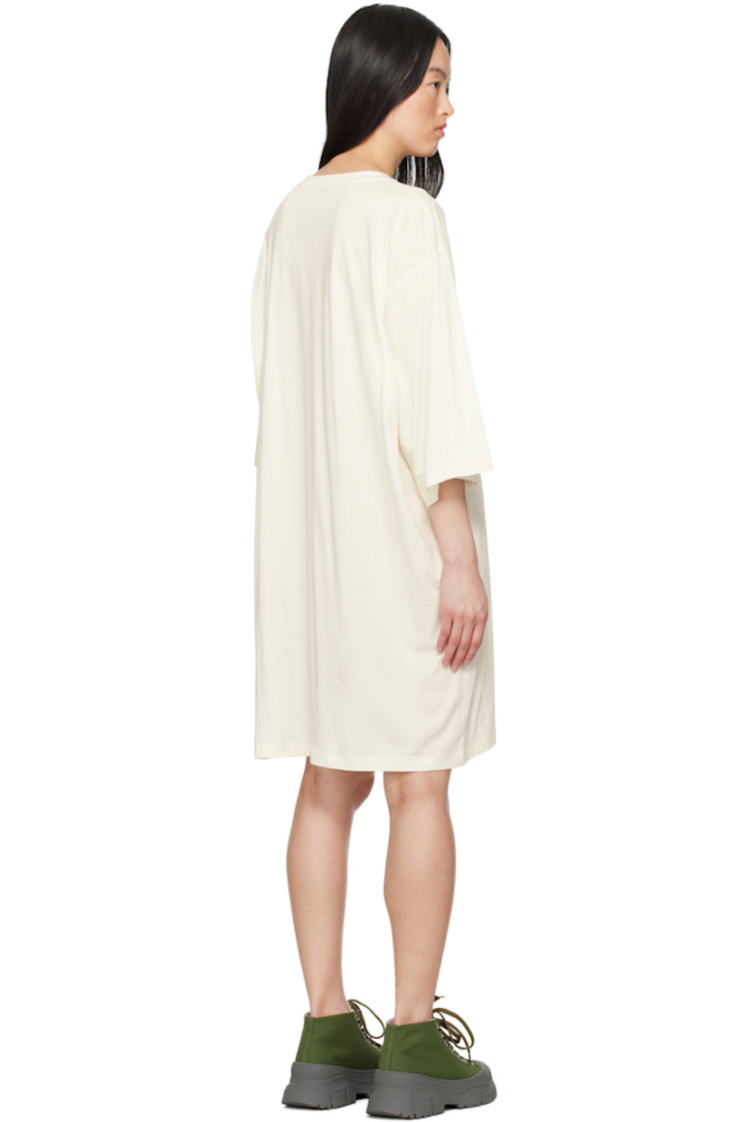 Oversized cotton jersey T-shirt.

· Crewneck
· Dropped shoulders
· Three-quarter sleeves

Supplier color: Ivory