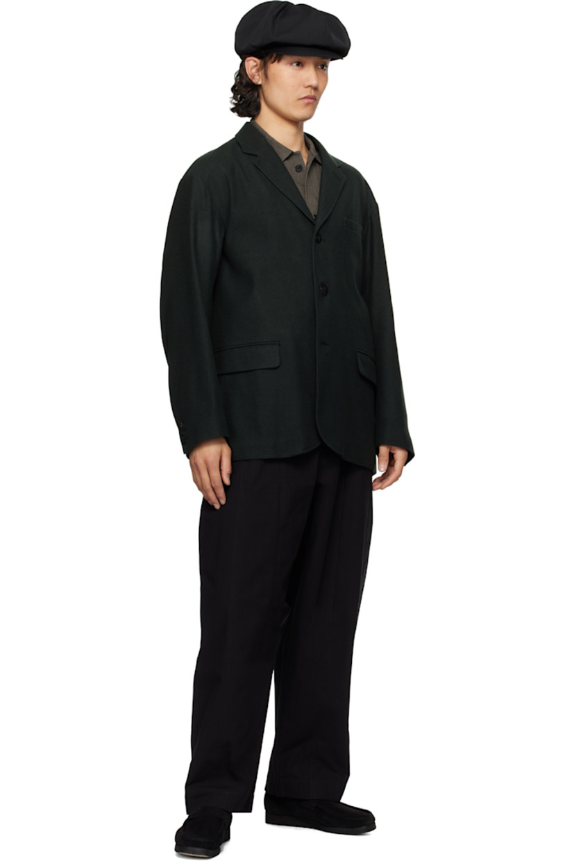 Loose-fit and lightweight cotton micro ripstop trousers.

· Paneled construction 
· Belt loops at partially elasticized waistband
· Three-pocket styling
· Zip fly 
· Dropped inseam
· Curved outseams

Supplier color: Flint