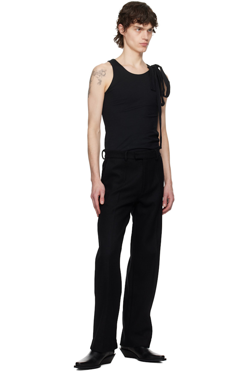 Cotton jersey tank top.

· Scoop neck
· Fixed knot with extended trim at shoulder 
· Fully lined

Supplier color: Black