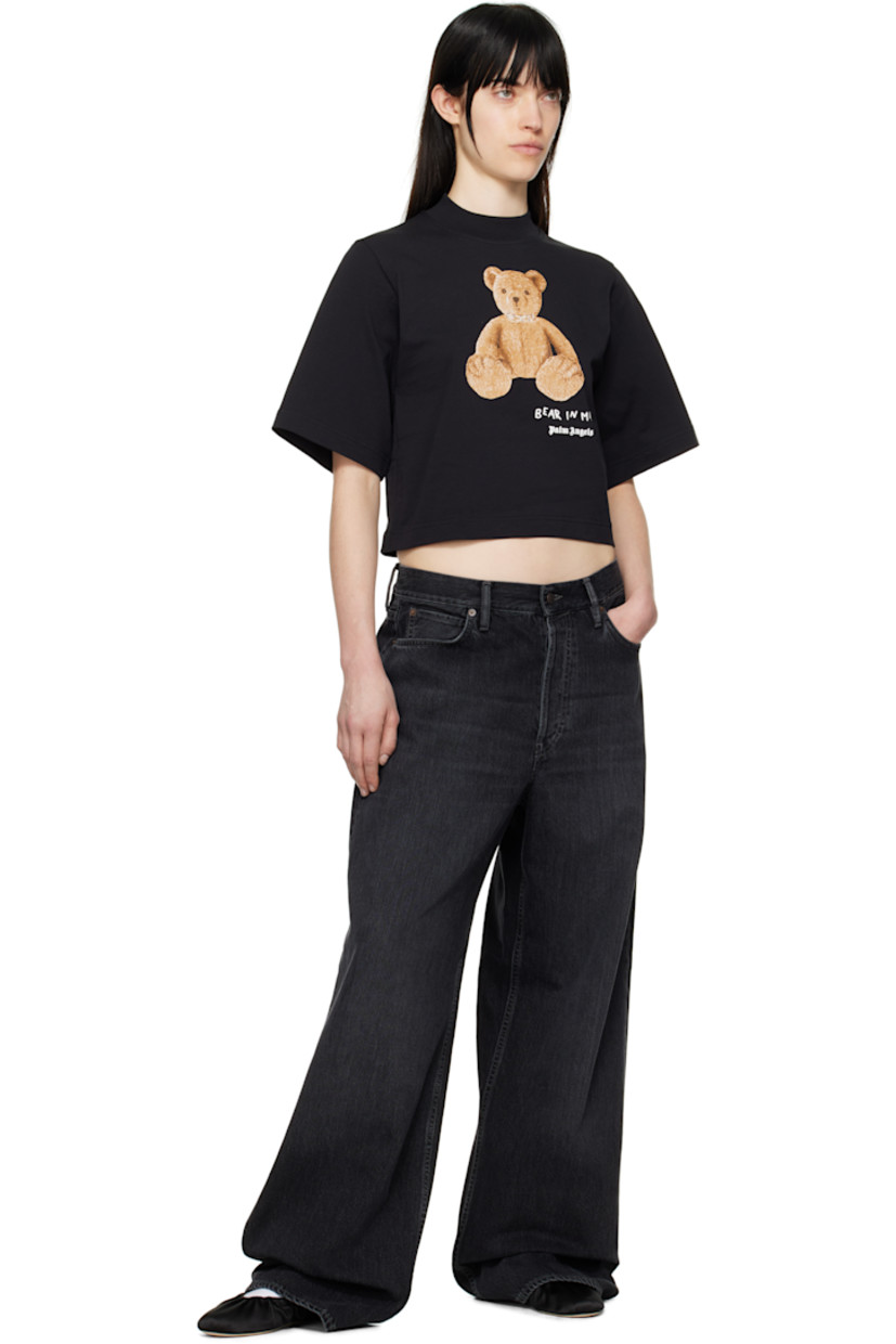 Cotton jersey T-shirt. 

· Rib-knit crewneck
· Graphic printed at chest
· Logo and text bonded at chest
· Logo flag at side seam

Supplier color: Black/Brown