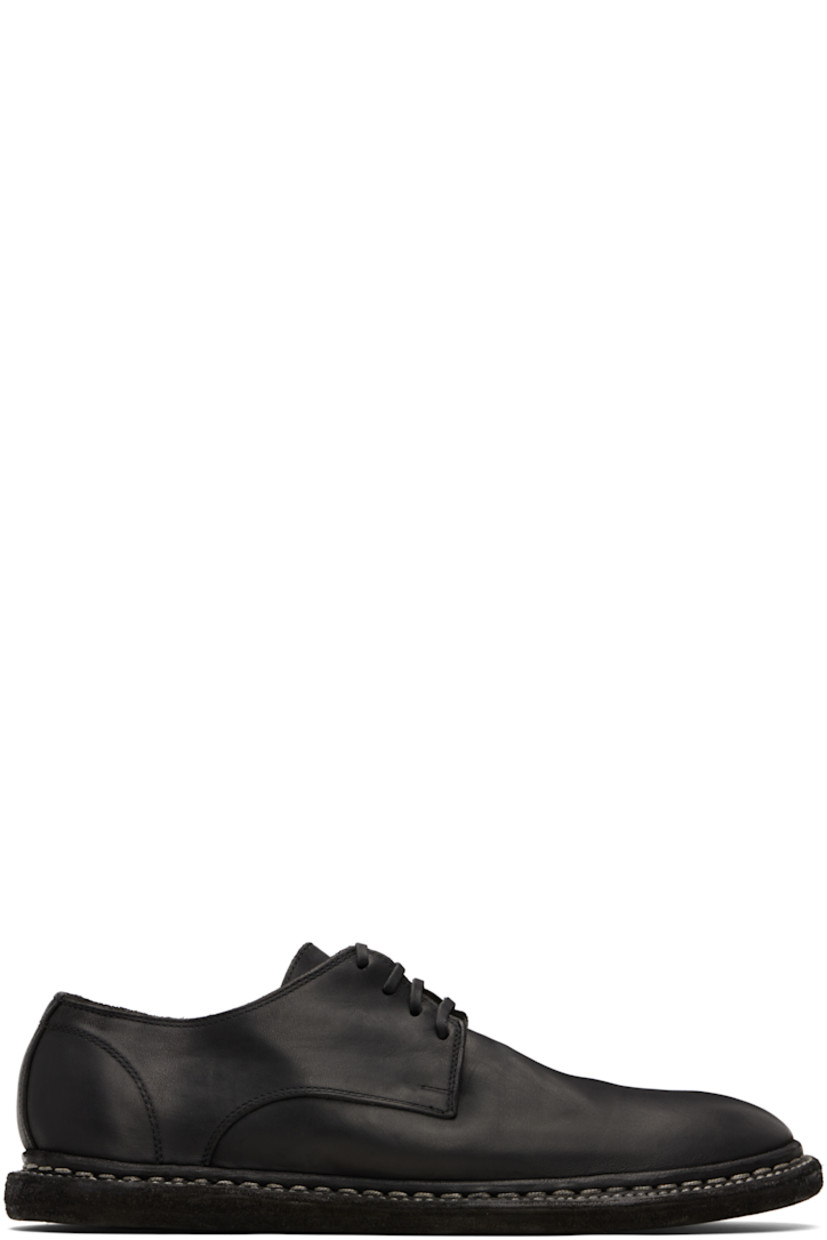 Grained horse leather oxfords. 

· Lace-up closure
· Topstitching at welt
· Leather sole

Supplier color: Black