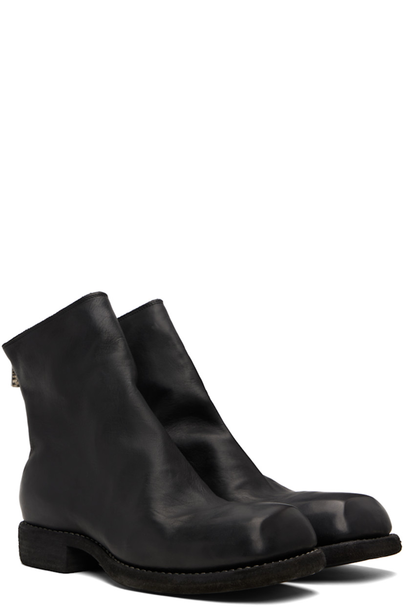 Ankle-high piece-dyed grained horse leather boots.

· Square toe
· Zip closure at heel
· Full nubuck lining
· Topstitching at Goodyear welt
· Stacked leather heel 
· Leather sole
· Logo-engraved antiqued silver-tone hardware
· Heel: H1.25"

Supplier color: Black