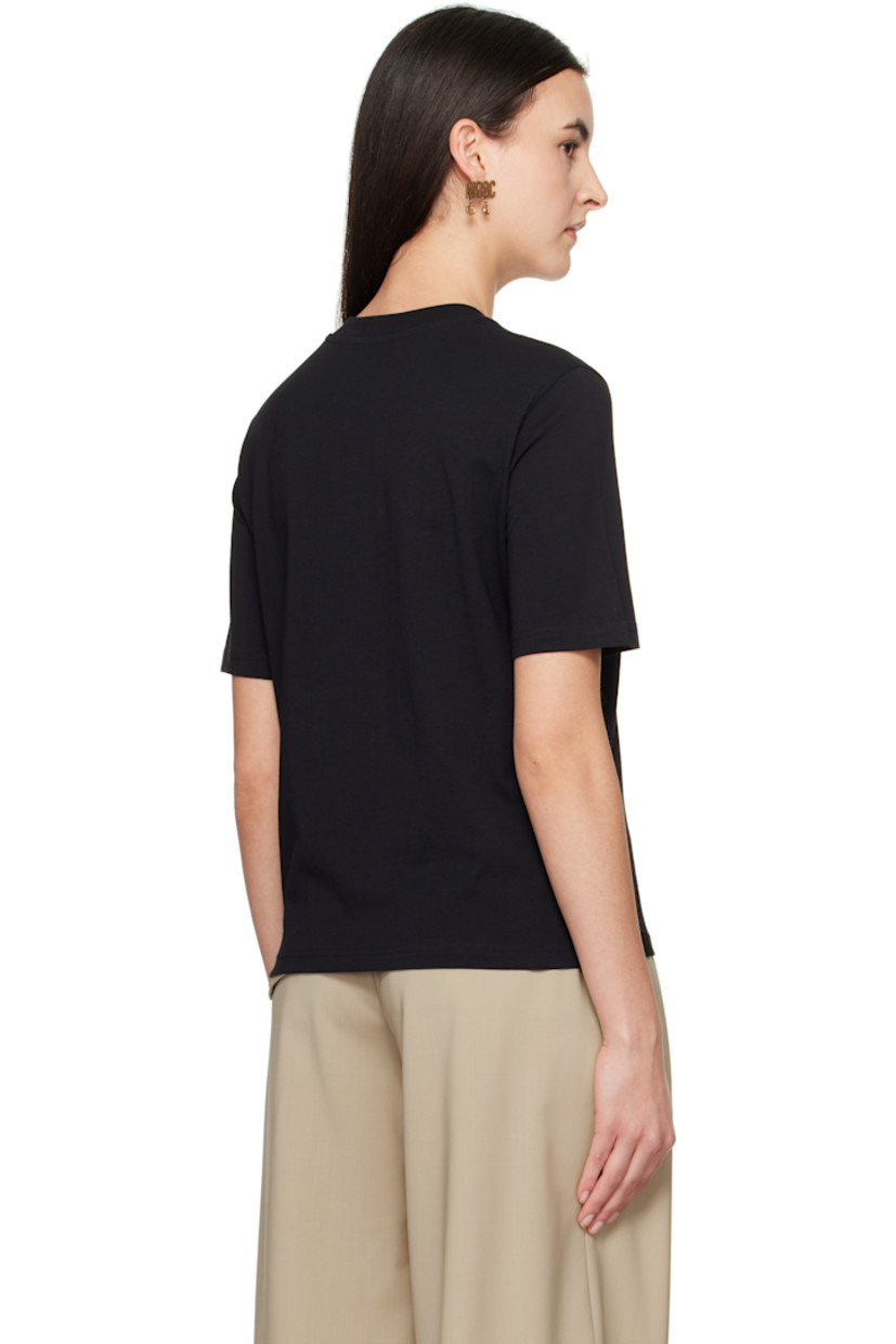 Organic cotton jersey T-shirt. 

· Rib-knit crewneck 
· Graphic, logo, and text printed at front

Supplier color: Multi black