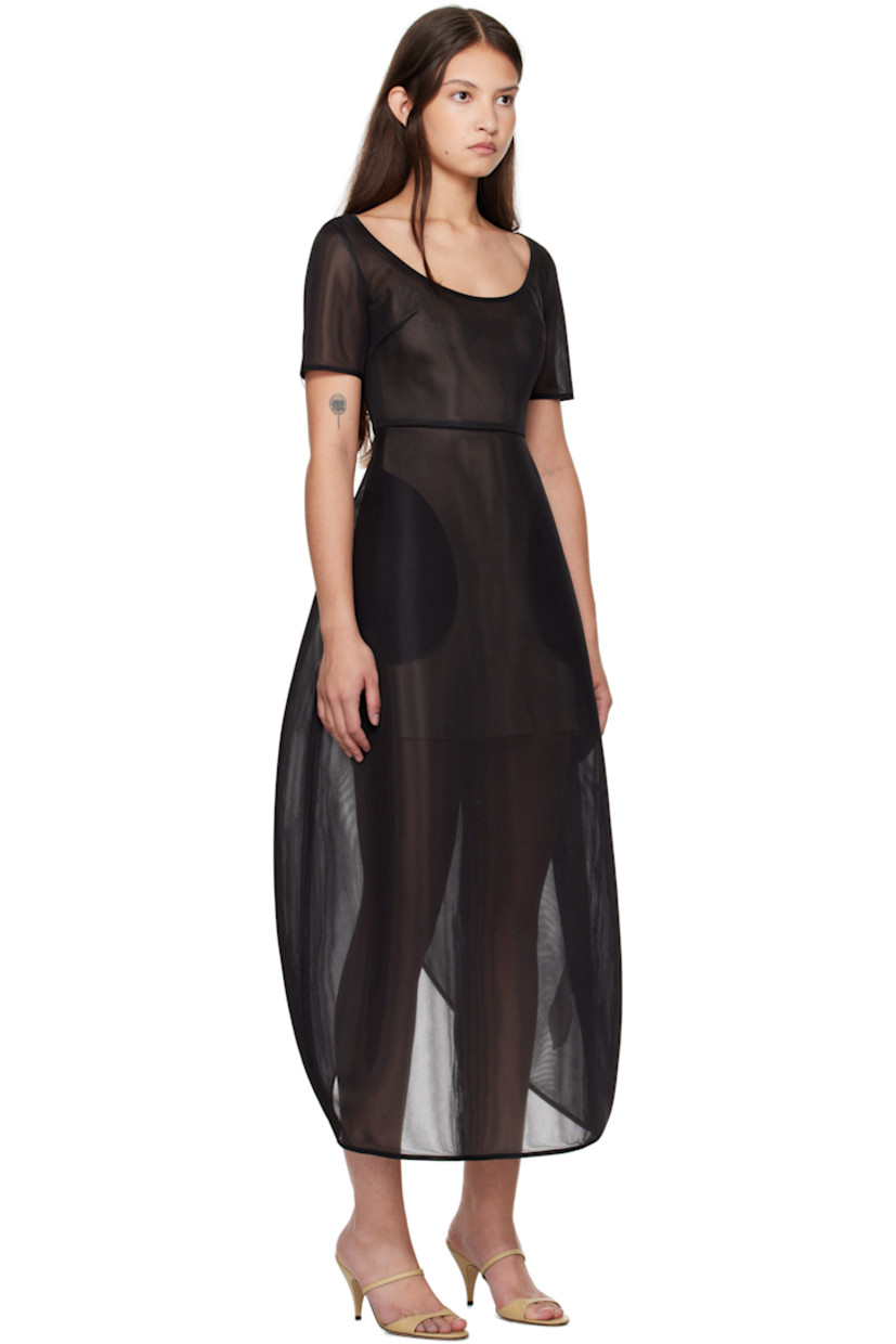 Sheer polyester mesh maxi dress.

· Scoop neck
· Seam pockets
· Central vent at back hem
· Detachable twill lining

Supplier color: Black