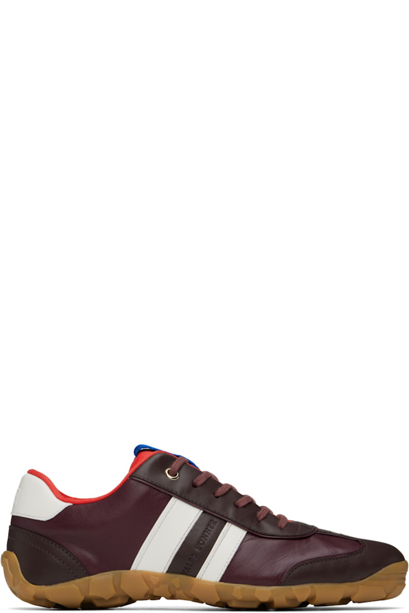 Low-top grained leather sneakers in burgundy.

· Lace-up closure
· Logo-printed pull-loop at padded tongue
· Padded collar
· Logo embossed at outer side
· Logo embossed at heel tab
· Mesh lining
· Treaded Vibram® rubber sole

Supplier color: Cognac