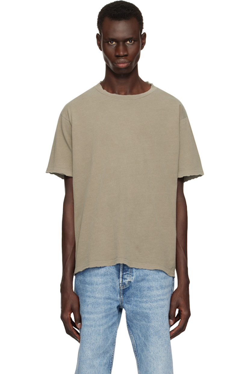Boxy-fit cotton jersey T-shirt. 

· Distressing at crewneck, hem, and cuffs
· Cropped hem
· Dropped shoulders

Supplier color: Vintage army