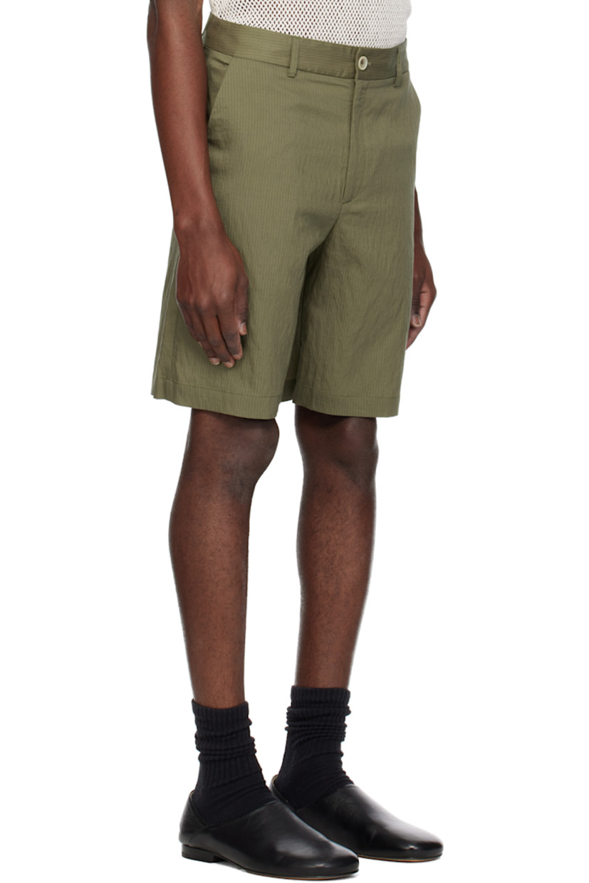 Modal-blend seersucker shorts. Pinstripes throughout. 

· Belt loops
· Four-pocket styling
· Zip fly

Supplier color: Green
