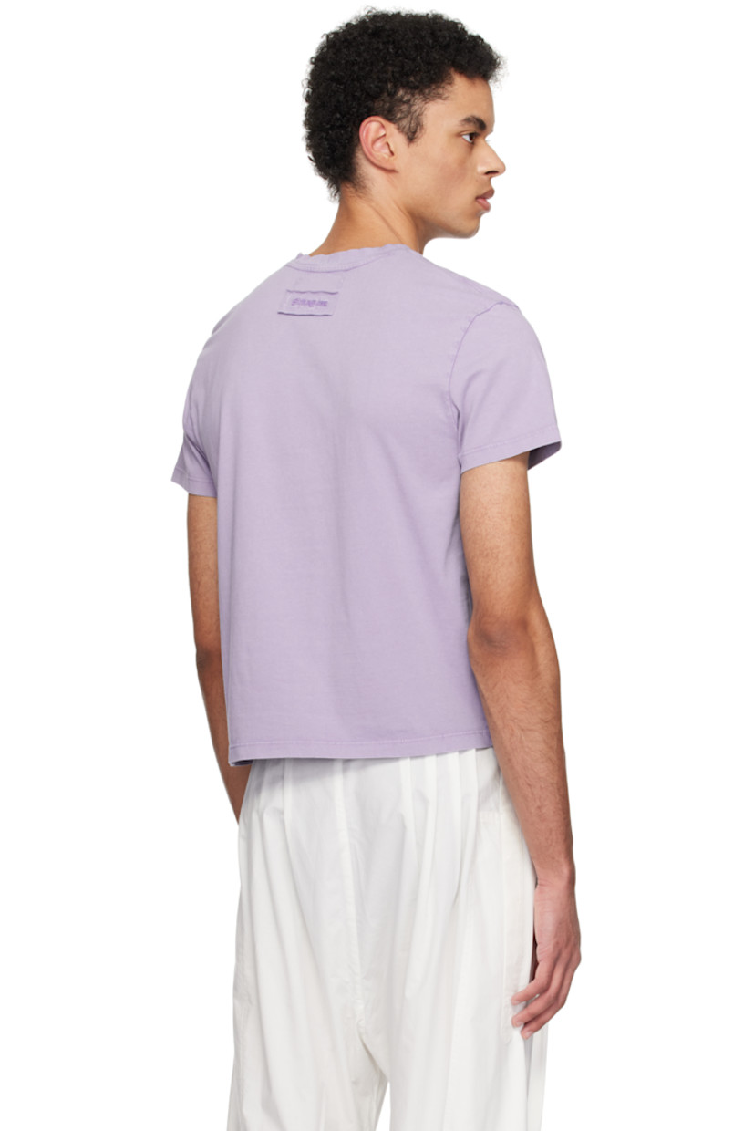 Organic cotton jersey T-shirt.

· Rib-knit crewneck
· Dropped shoulders
· Embroidered logo patch at back collar

Supplier color: Washed blue