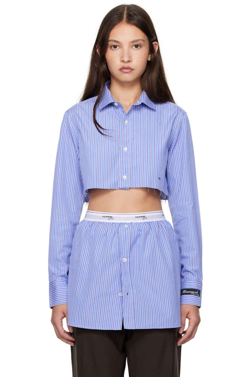 Cotton poplin shirt. Stripes throughout.

· Spread collar
· Button closure
· Logo embroidered at front hem
· Raw edge at hem
· Adjustable single-button barrel cuffs
· Box pleat at back yoke

Supplier color: Bold blue stripe