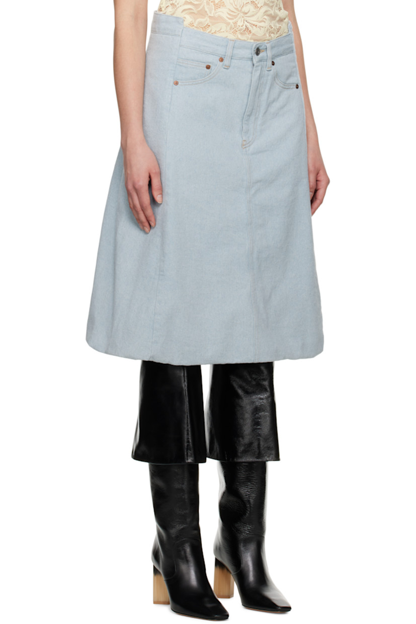 Non-stretch recycled cotton-blend denim midi skirt. Fading throughout.

· Belt loops
· Five-pocket styling
· Zip fly
· Bubble hem
· Logo patch at back waistband
· Full twill lining
· Contrast stitching in tan

Supplier color: Light azul