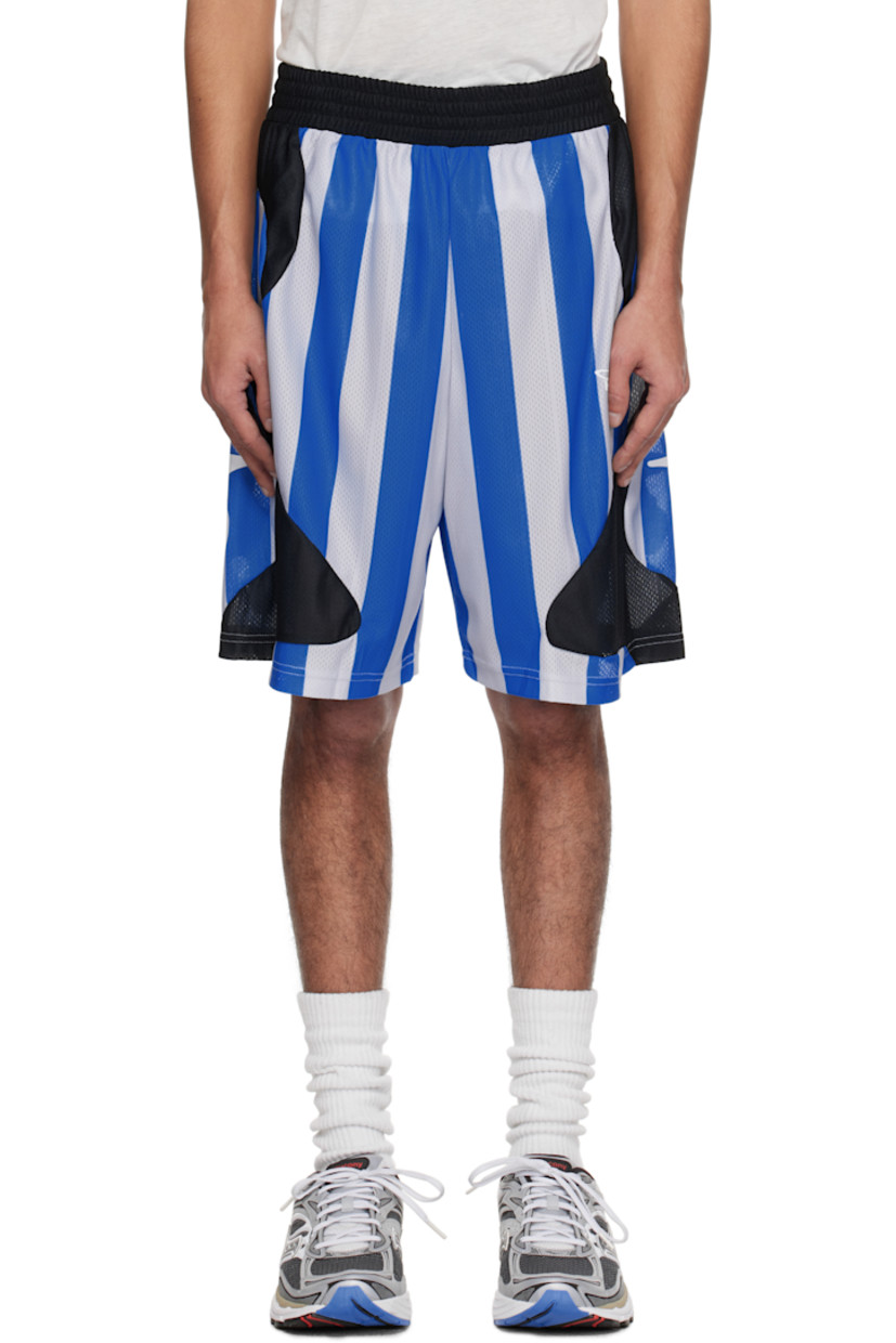 Polyester mesh shorts. Stripes printed throughout.

· Concealed drawstring at elasticized waistband
· Logo bonded at front leg
· Logo graphic bonded at back legs

Supplier color: Multi
