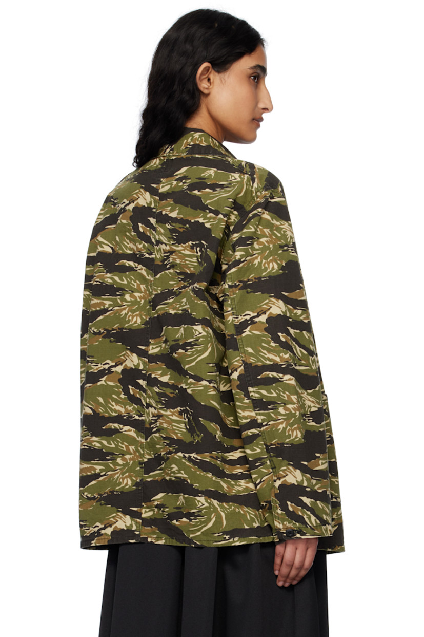 Cotton ripstop jacket. Camouflage pattern printed throughout. 

· Spread collar
· Button closure
· Logo graphic embroidered at chest
· Patch pockets
· Adjustable button fastening at cuffs
· Unlined

Supplier color: Tiger stripe