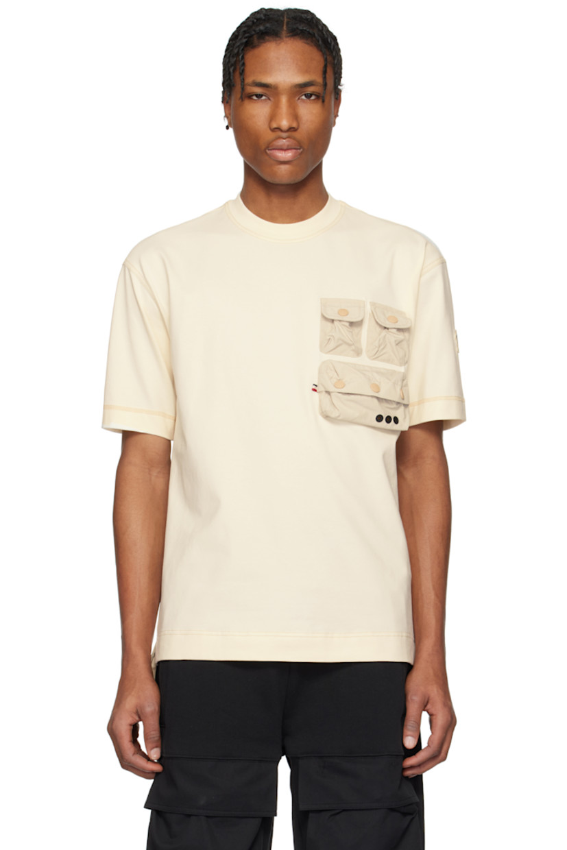 Stretch cotton jersey T-shirt.

· Rib-knit crewneck
· Ripstop bellows pockets at chest
· Tricolor logo flag at pocket
· Droptail hem
· Vented side seams
· Embroidered logo patch at sleeve
· Logo and text bonded at back
· Ripstop panel at back hem
· Logo-engraved black hardware

Supplier color: White ivory