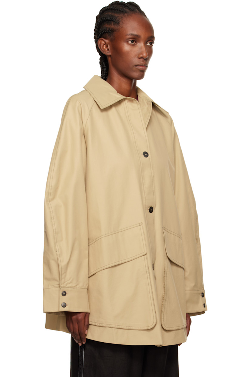 Water-repellent cotton- and nylon-blend twill jacket.

· Certified ISO 9001 and ZDHC
· Spread collar
· Button closure
· Flap pockets
· Raglan sleeves
· Button fastening at cuffs
· Full satin lining
· Contrast stitching in black

Supplier color: Camel