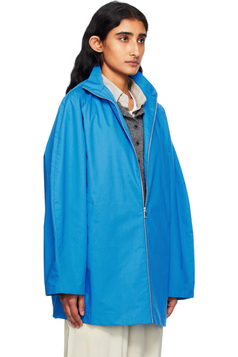 Water-repellent cotton-blend poplin jacket.

· Stand collar
· Zip closure
· Welt pockets at waist
· Raglan sleeves
· Bonded woven lining

Supplier color: Cobalto