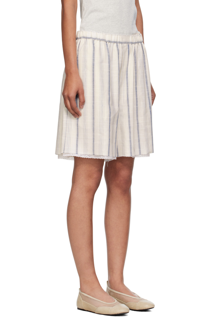 Cotton- and linen-blend twill shorts.

· BCI- and OEKO-TEX 100-certified
· Striped throughout
· Elasticized waistband
· Two-pocket styling
· Mock fly
· Exposed lace lining at hem
· Full cotton lining

Supplier color: Striped