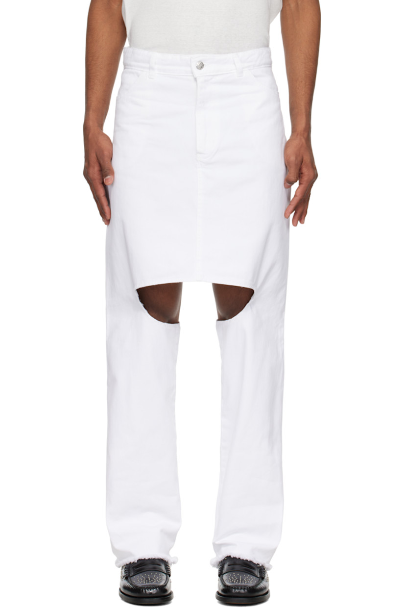 Non-stretch denim jeans. Modified dropped inseam with skirt hem-style opening.

· Belt loops
· Two-pocket styling
· Zip fly
· Frayed edge at cuffs
· Leather logo patch at back waistband
· Logo-engraved silver-tone hardware

Supplier color: White