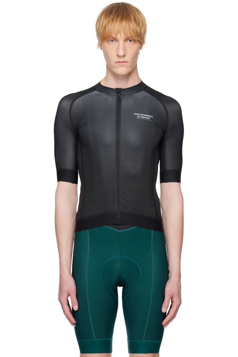 Lightweight stretch polyester jersey and mesh T-shirt. Overlock stitching throughout. 

· Paneled construction
· Band collar
· Zip closure
· Logo printed at chest and back
· Anti-slip silicone trim at elasticized hem and cuffs
· Zip seam pocket
· Logo flag at side seam
· Raglan sleeves
· Patch pockets at back

Supplier color: Black