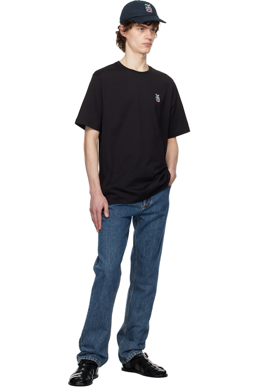 Organic cotton jersey T-shirt.

· Rib-knit crewneck
· Logo graphic printed at chest and cuff

Supplier color: Black