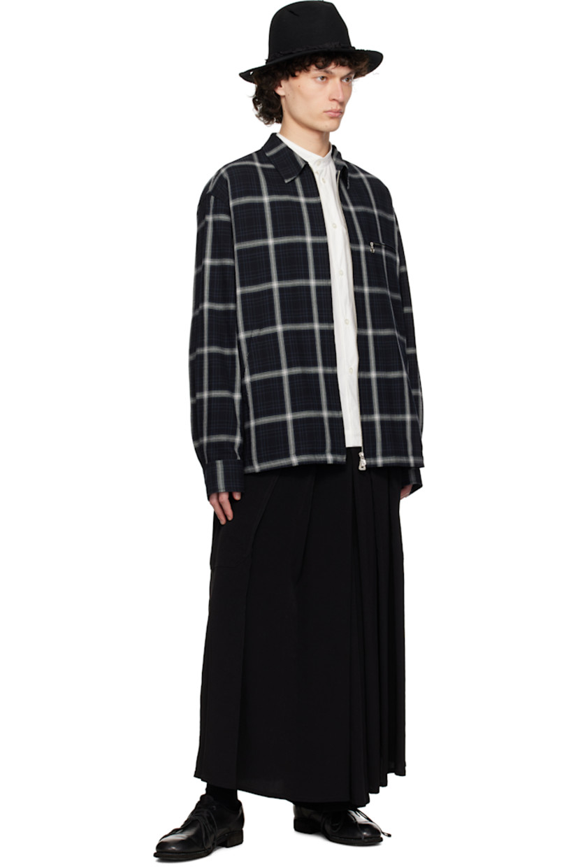 Cotton flannel jacket. Check pattern throughout.

· Spread collar
· Two-way zip closure
· Zip pocket at chest
· Welt pockets
· Buttoned barrel cuffs

Supplier color: Black check